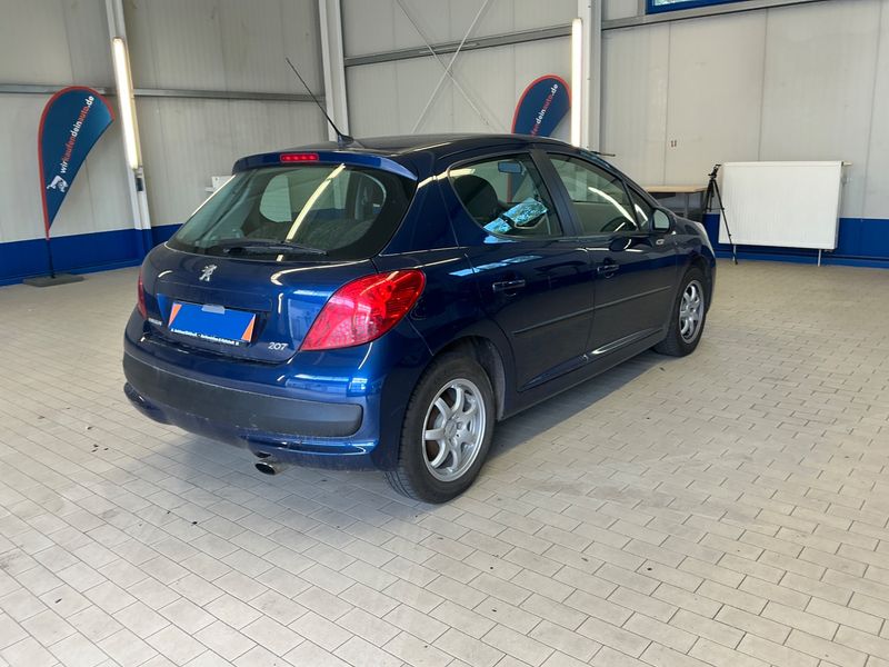 Peugeot 207 1.4 VTi Premium 2008 – снимка 2