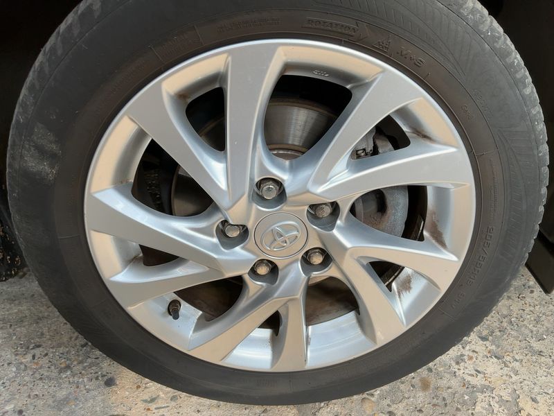 Toyota Auris Touring Sports 1.8 Hybrid Edition-S 2016 – снимка 11