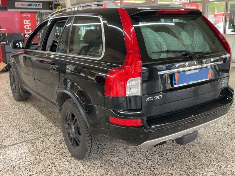 Volvo XC90 2.4 D5 Momentum 2014 – снимка 6