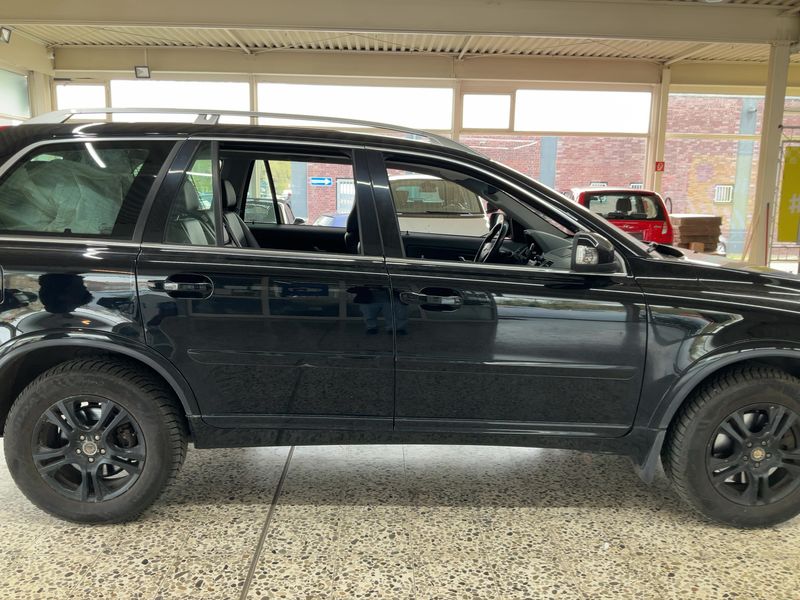 Volvo XC90 2.4 D5 Momentum 2014 – снимка 10