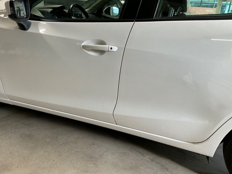 Mazda 2 1.5 Skyactiv-G Mild-Hybrid Center-Line 2015 – снимка 24