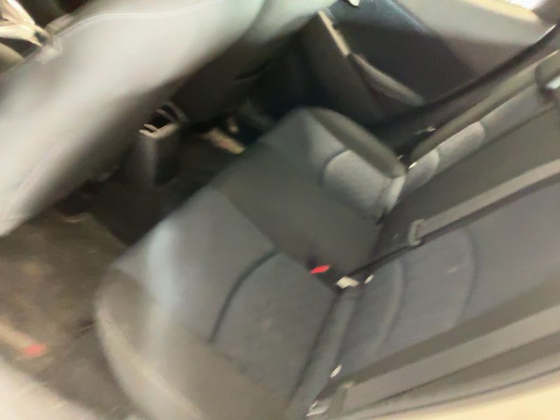 Mazda 2 1.5 Skyactiv-G Mild-Hybrid Center-Line 2015 – снимка 19