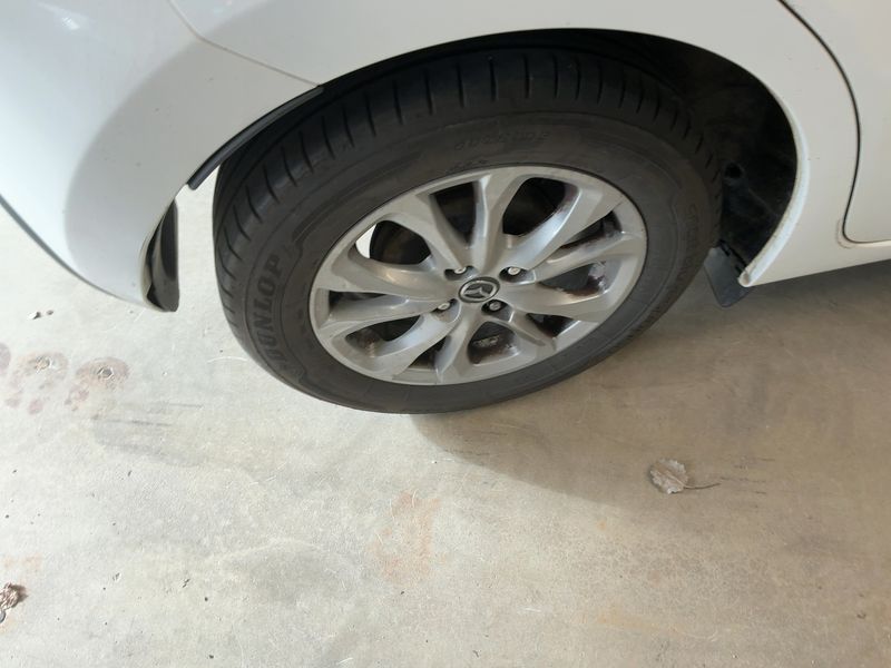 Mazda 2 1.5 Skyactiv-G Mild-Hybrid Center-Line 2015 – снимка 9