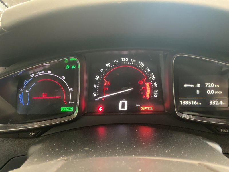 Citroen DS5 2.0 HDi Hybrid4 SportChic 2017 – снимка 18