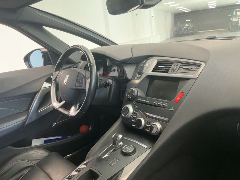 Citroen DS5 2.0 HDi Hybrid4 SportChic 2017 – снимка 17