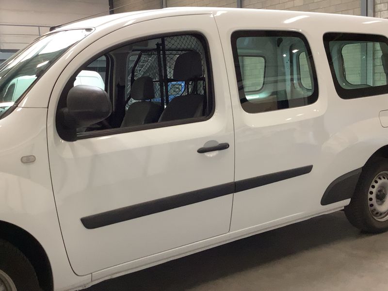 Renault Kangoo 1.5 BLUE dCi Rapid Maxi Extra 2020 – снимка 4