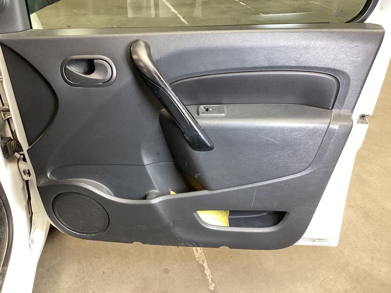 Renault Kangoo 1.5 BLUE dCi Rapid Maxi Extra 2020 – снимка 34