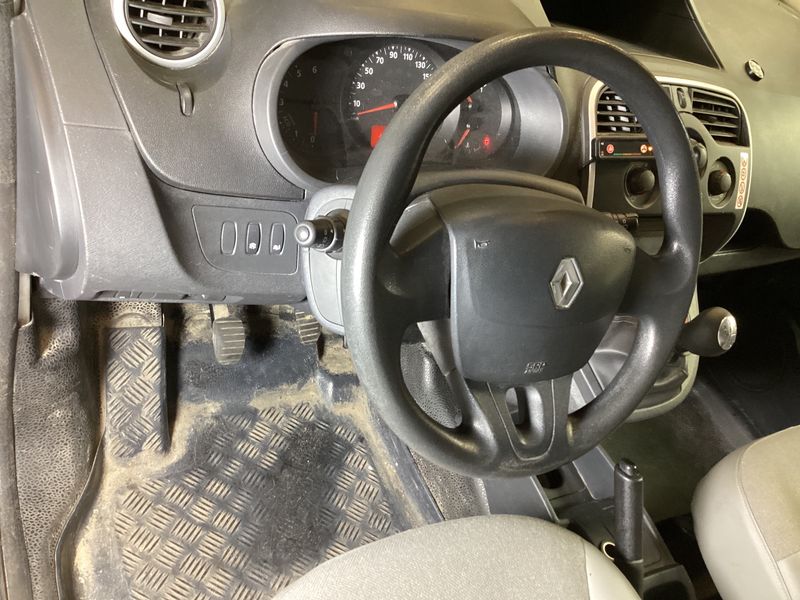 Renault Kangoo 1.5 BLUE dCi Rapid Maxi Extra 2020 – снимка 41