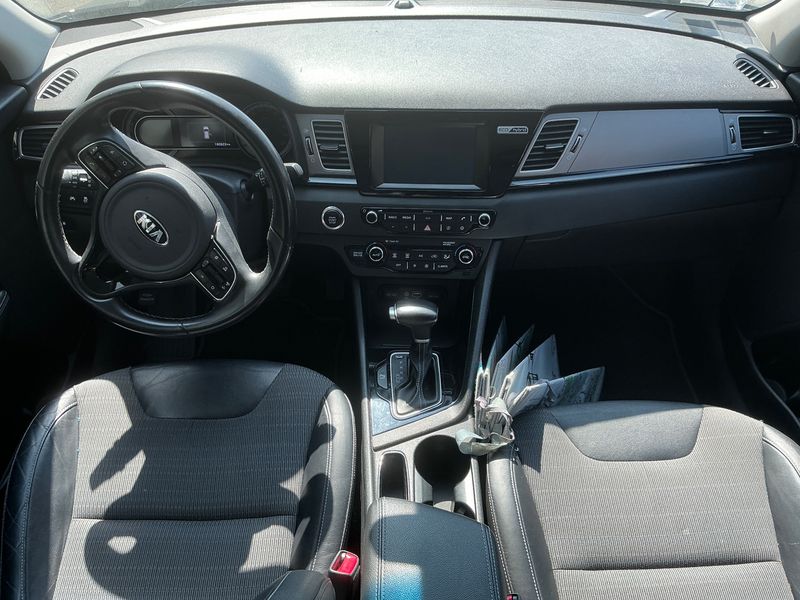 Kia Niro 1.6 Hybrid Active 2017 – снимка 17