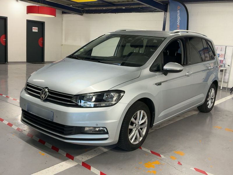 Volkswagen Touran 2.0 TDI Comfortline BlueMotion Tech 2015 – снимка 1