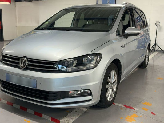 Volkswagen Touran 2.0 TDI Comfortline BlueMotion Tech 2015 – снимка 2