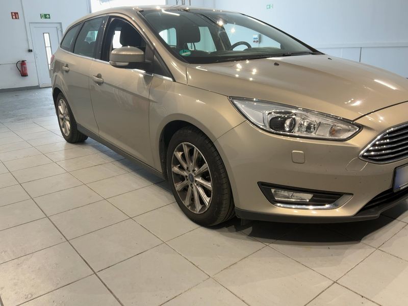 Ford Focus 1.5 TDCi Titanium 2016 – снимка 12