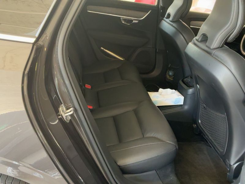 Volvo V90 2.0 T8 Plug-in Hybrid Inscription AWD 2021 – снимка 19