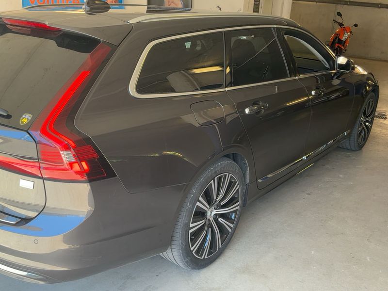 Volvo V90 2.0 T8 Plug-in Hybrid Inscription AWD 2021 – снимка 8