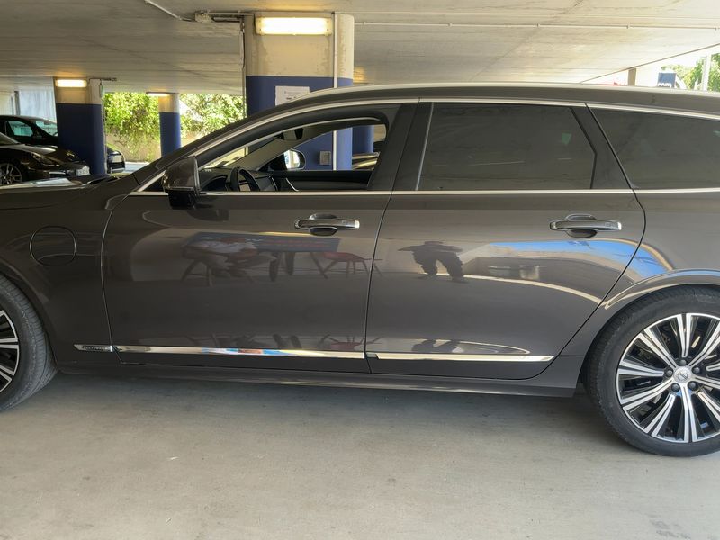 Volvo V90 2.0 T8 Plug-in Hybrid Inscription AWD 2021 – снимка 4