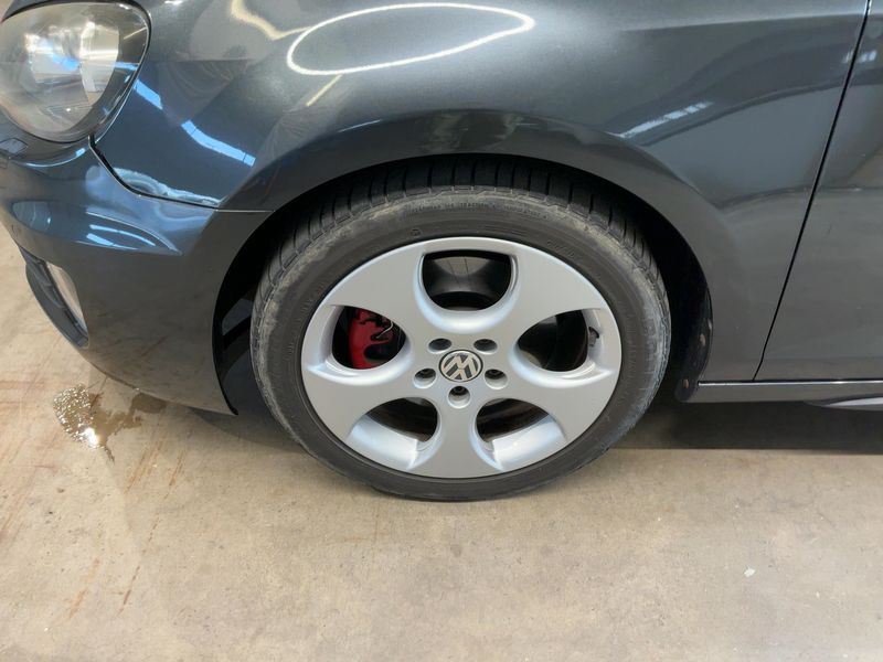 Volkswagen Golf VI 2.0 TSI GTI 2009 – снимка 3