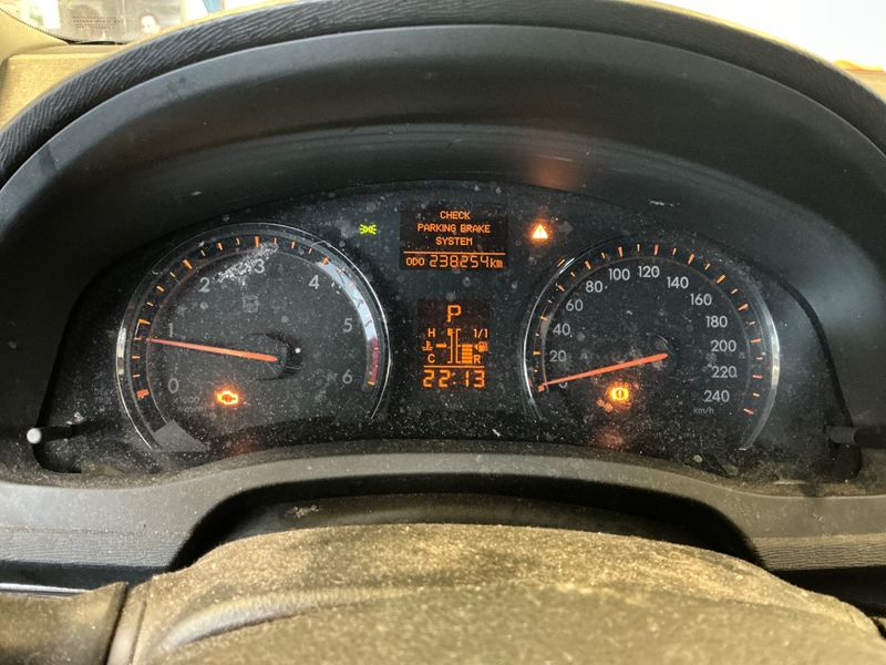 Toyota Avensis 2.2 D-4D TEC-Edition 2009 – снимка 4