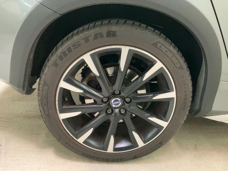 Volvo S60 Cross Country 2.4 D4 Summum AWD 2016 – снимка 9