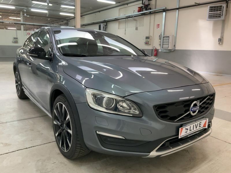 Volvo S60 Cross Country 2.4 D4 Summum AWD 2016 – снимка 12