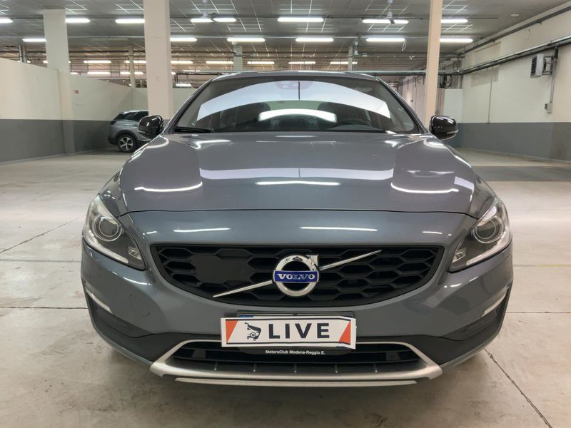 Volvo S60 Cross Country 2.4 D4 Summum AWD 2016 – снимка 14