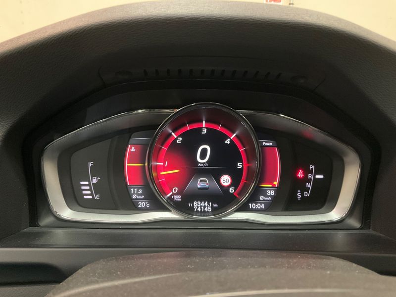 Volvo S60 Cross Country 2.4 D4 Summum AWD 2016 – снимка 18