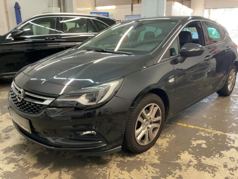 Opel Astra 1.4 SIDI Turbo Innovation Start&Stop 2015 – снимка 1