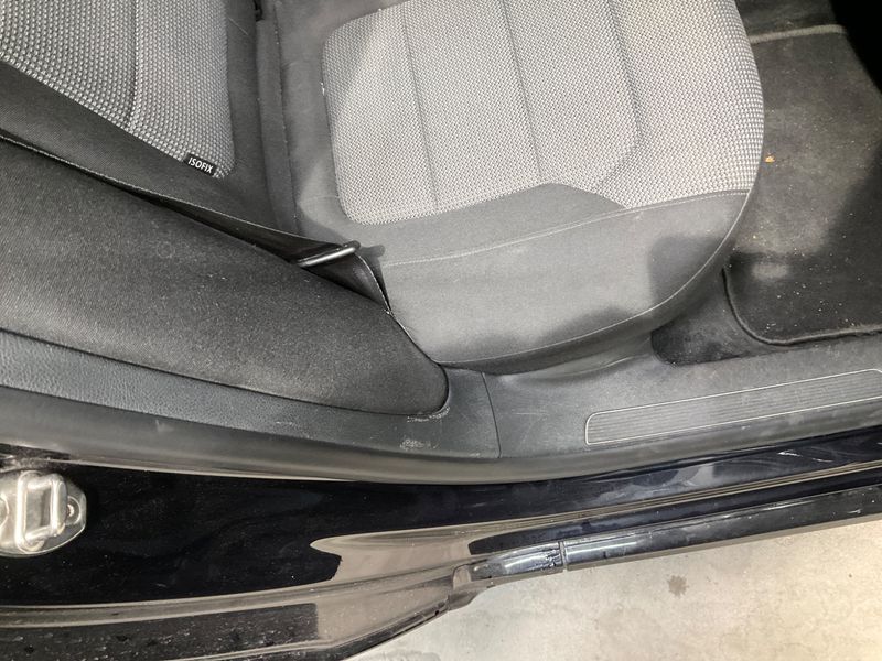 Volkswagen Passat 2.0 TDI Comfortline BlueMotion Tech 2012 – снимка 31