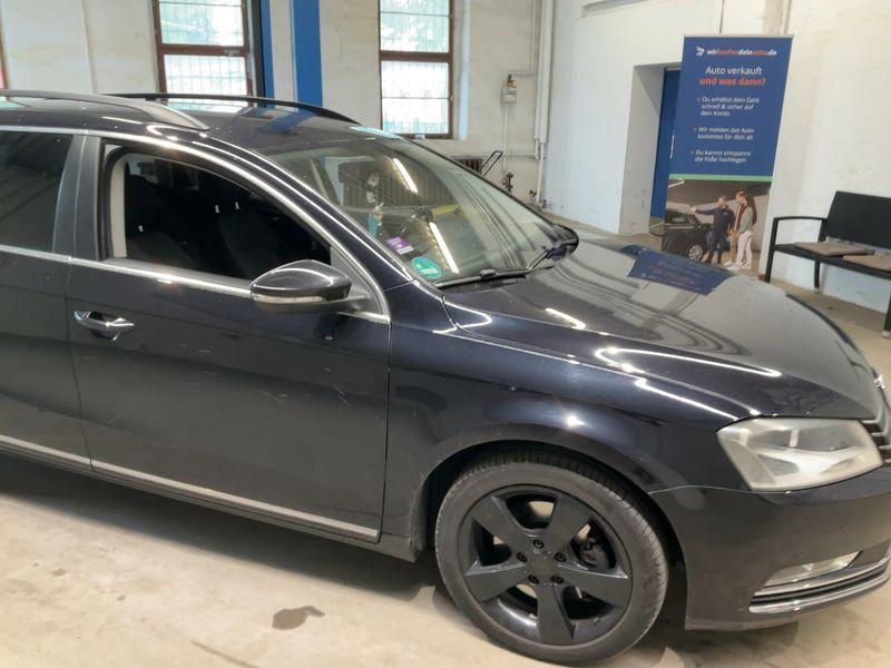 Volkswagen Passat 2.0 TDI Comfortline BlueMotion Tech 2012 – снимка 12