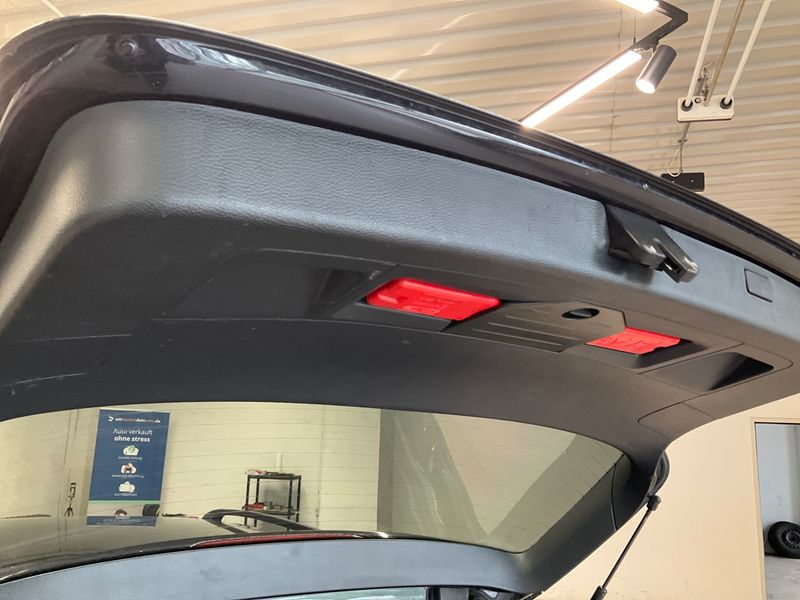Volkswagen Passat 2.0 TDI Comfortline BlueMotion Tech 2012 – снимка 32