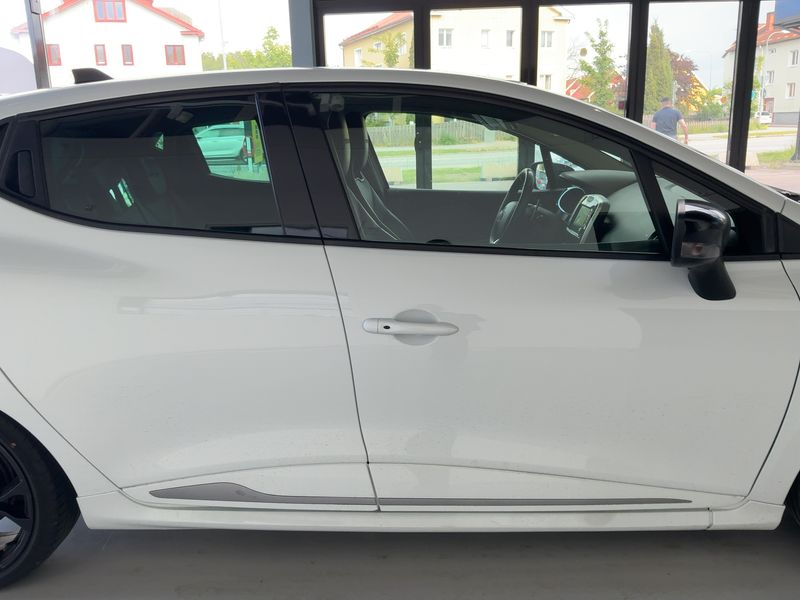 Renault Clio 1.6 TCe Renault Sport Trophy 2015 – снимка 10