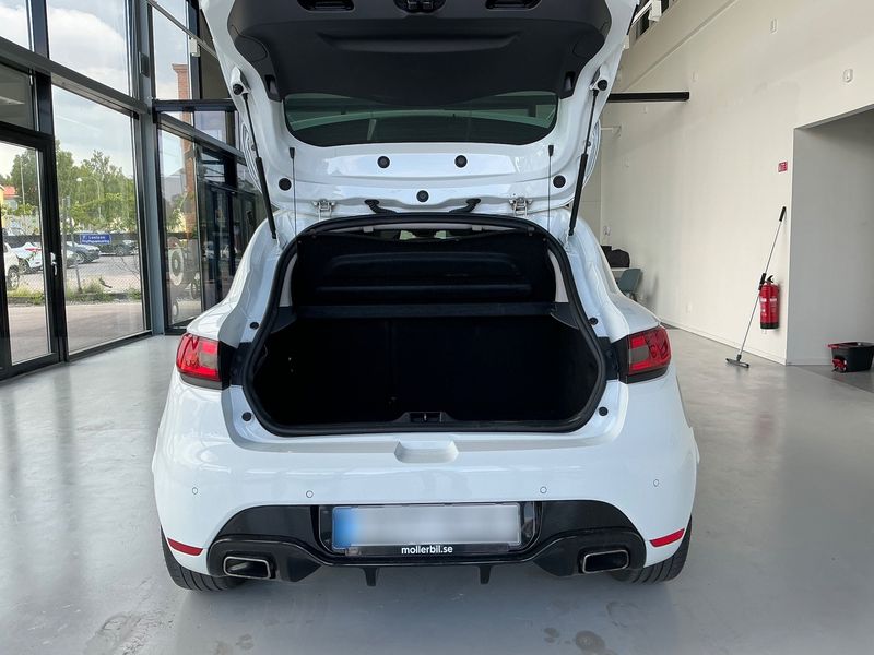Renault Clio 1.6 TCe Renault Sport Trophy 2015 – снимка 15