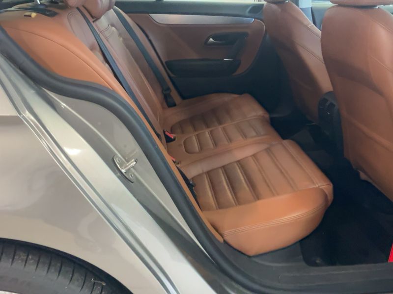 Volkswagen Passat CC 2.0 TSI 2010 – снимка 19