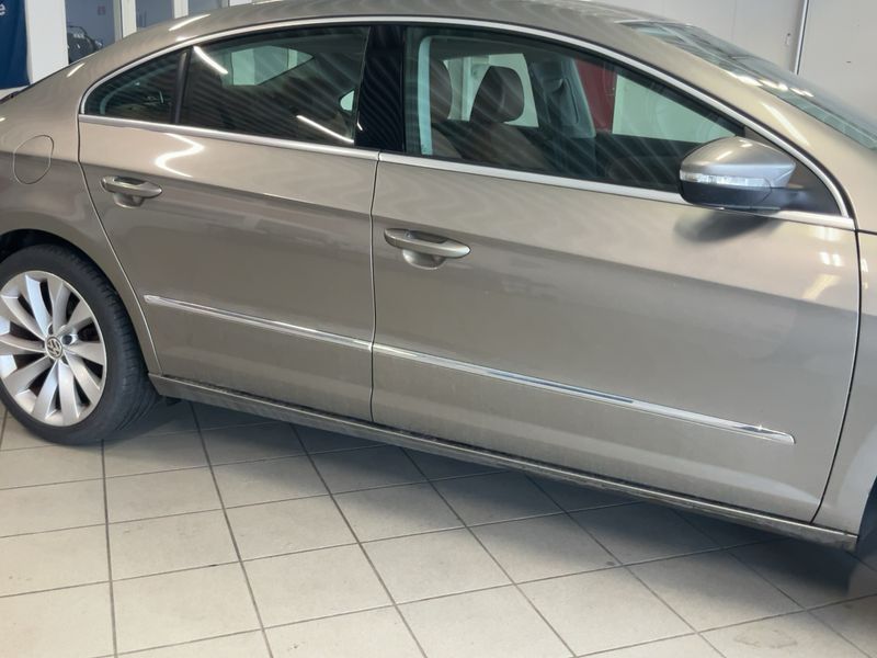 Volkswagen Passat CC 2.0 TSI 2010 – снимка 10