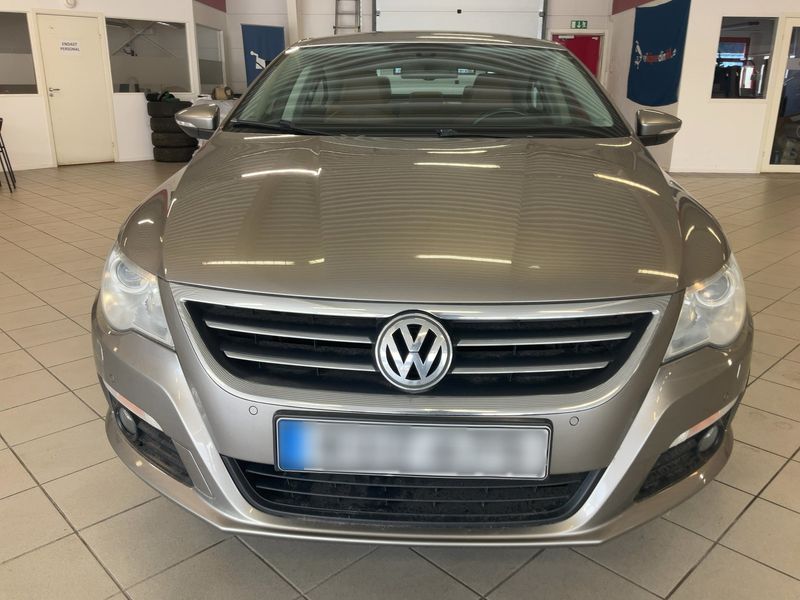 Volkswagen Passat CC 2.0 TSI 2010 – снимка 14