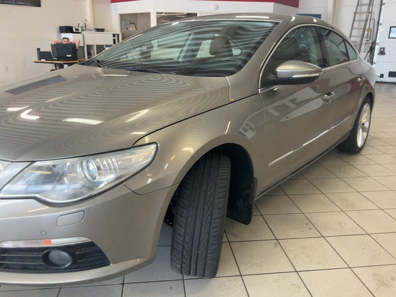 Volkswagen Passat CC 2.0 TSI 2010 – снимка 2
