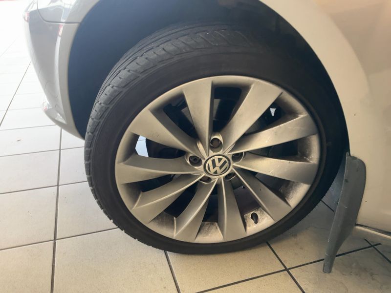 Volkswagen Passat CC 2.0 TSI 2010 – снимка 3