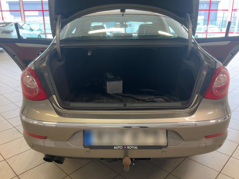 Volkswagen Passat CC 2.0 TSI 2010 – снимка 15