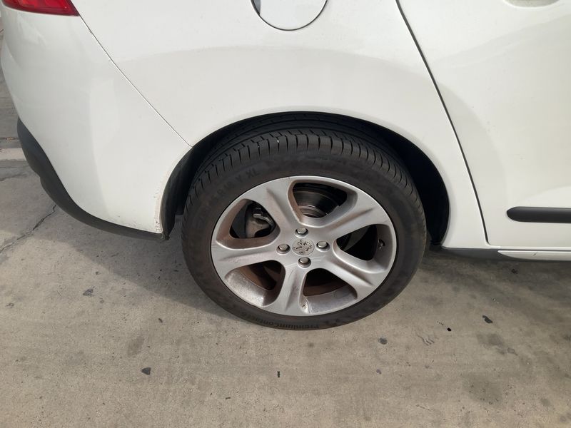 Peugeot 3008 1.6 HDi Allure 2012 – снимка 9