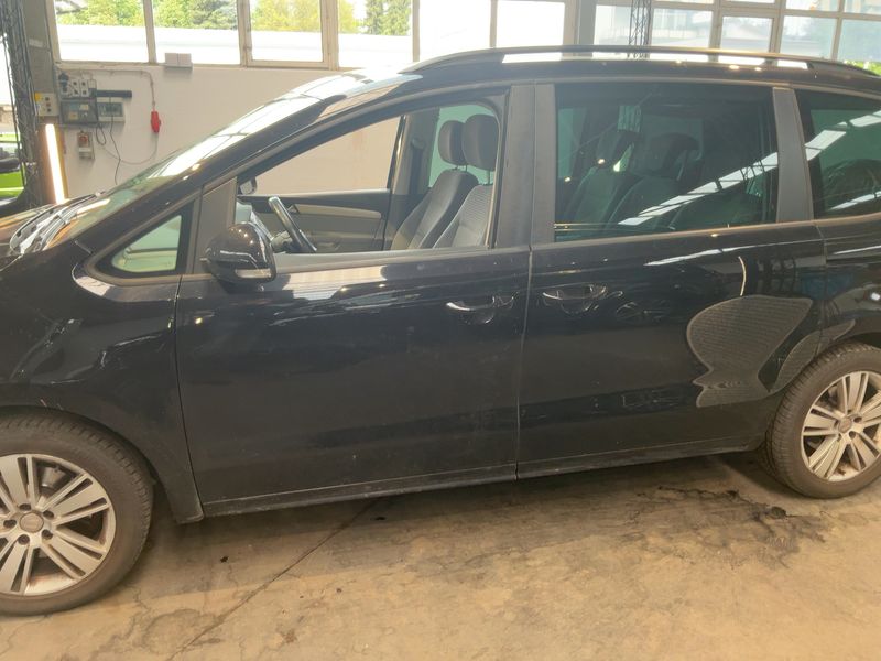 Seat Alhambra 2.0 TDI Style 2012 – снимка 4