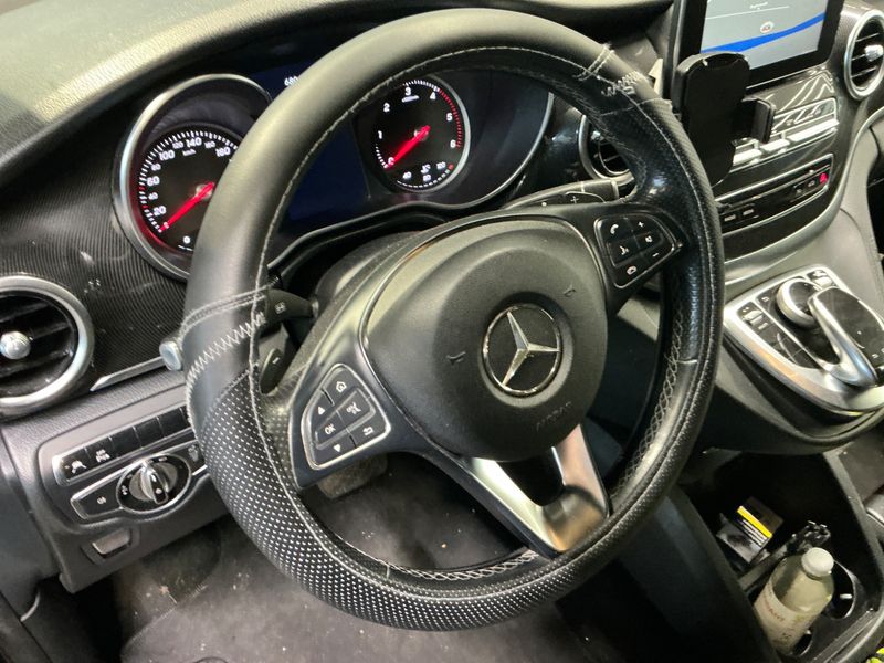 Mercedes-Benz V-Klasse V 250 d lang BlueTEC Edition 2015 – снимка 37