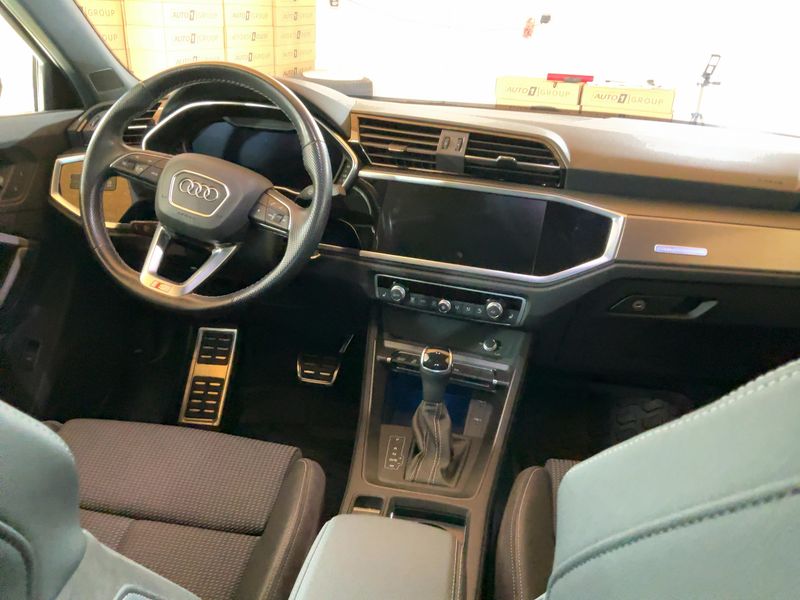 Audi Q3 Sportback 35 TFSI Mild-Hybrid S line 2021 – снимка 17