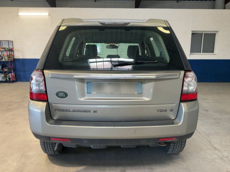 Land Rover Freelander 2.2 Td4 S 2011 – снимка 7