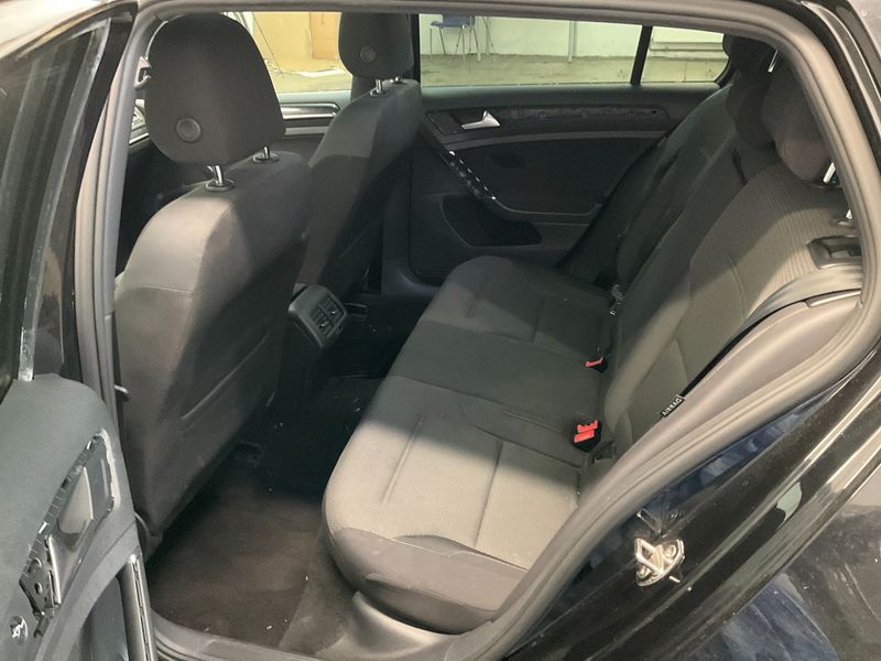 Volkswagen Golf VII 2.0 TDI GTD BlueMotion Tech 2015 – снимка 19