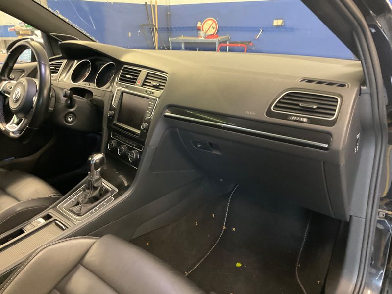 Volkswagen Golf VII 2.0 TDI GTD BlueMotion Tech 2015 – снимка 24