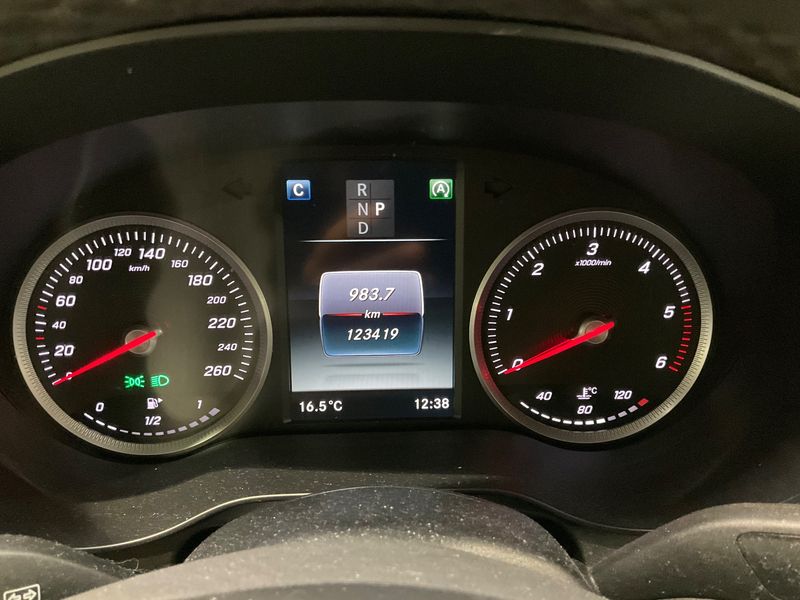 Mercedes-Benz GLC-Klasse GLC 220 4Matic Exclusive 2017 – снимка 18