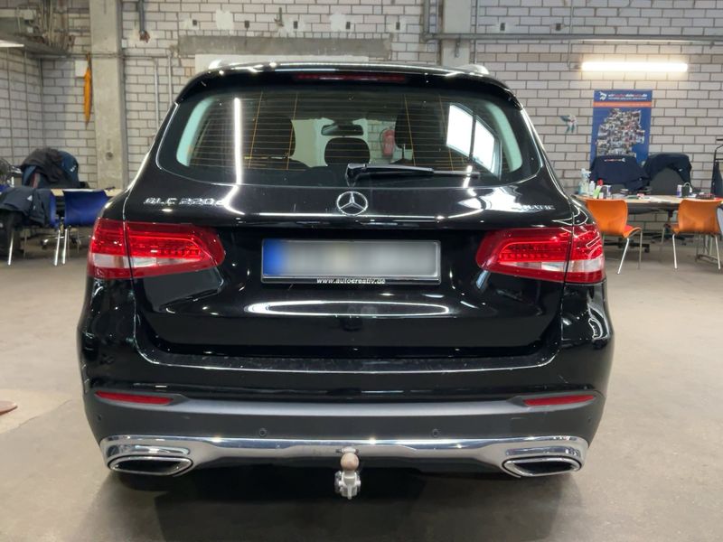 Mercedes-Benz GLC-Klasse GLC 220 4Matic Exclusive 2017 – снимка 7