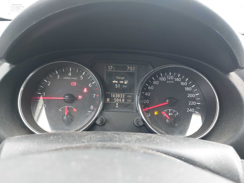 Nissan Qashqai 2.0 Acenta 2012 – снимка 12