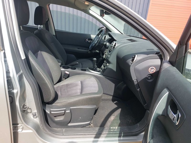 Nissan Qashqai 2.0 Acenta 2012 – снимка 10