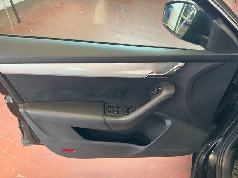 Skoda Octavia 2.0 TDI Ambition 2014 – снимка 33