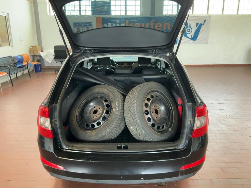 Skoda Octavia 2.0 TDI Ambition 2014 – снимка 16
